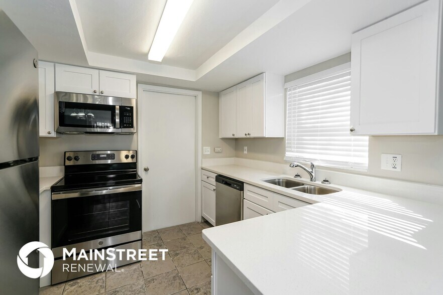 Building Photo - 5107 Antigua Ct