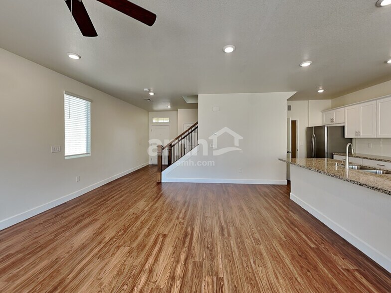 Building Photo - 82 Bonny Lake Ct