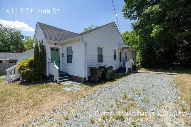 Building Photo - 411 S St John St