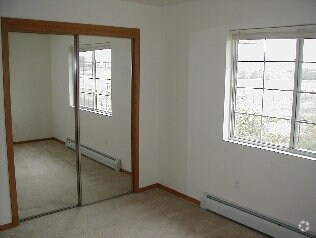 Bedroom - Stillmeadow Apartments