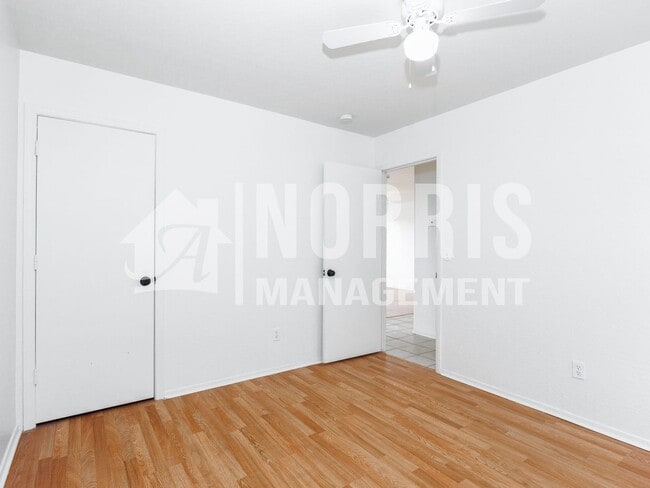 Building Photo - 10077 S Tampico Ln