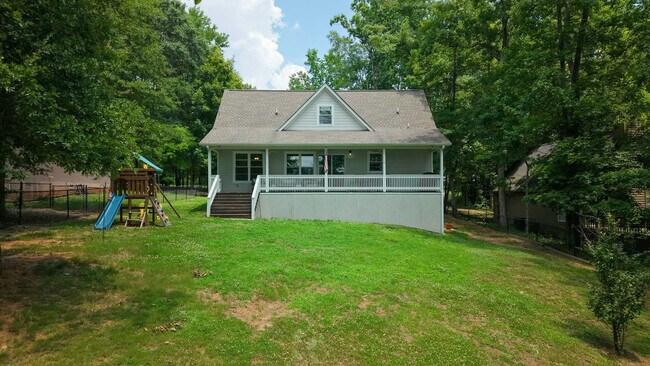 Building Photo - 138B Little River Run N