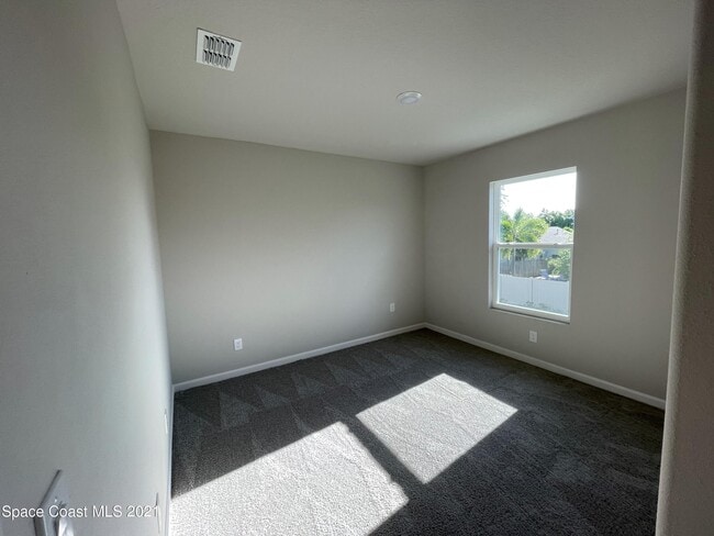 Building Photo - 655 Boughton Way