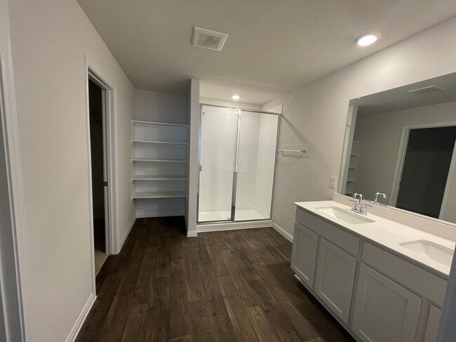 Building Photo - 149 Alamo Vine Ct