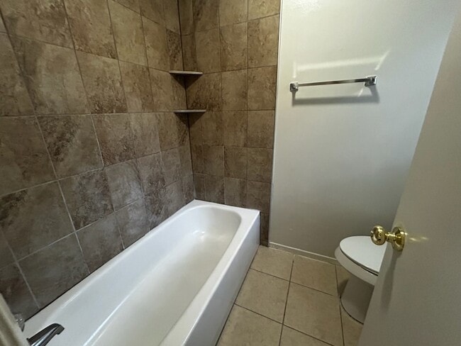 Building Photo - 2716 Sibley Dr