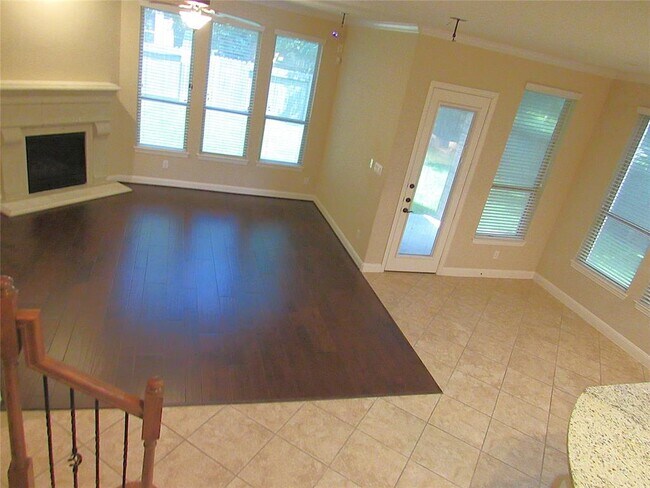 Building Photo - 13902 Desert Trace Ct