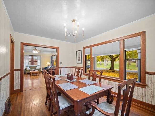 Building Photo - Charming 3-Bedroom Home in Downtown Spokane