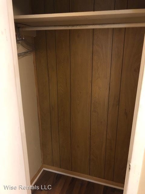 Building Photo - 609 W Hovey St