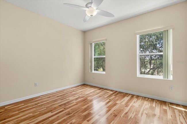 Building Photo - 2049 Royal Vista Ct