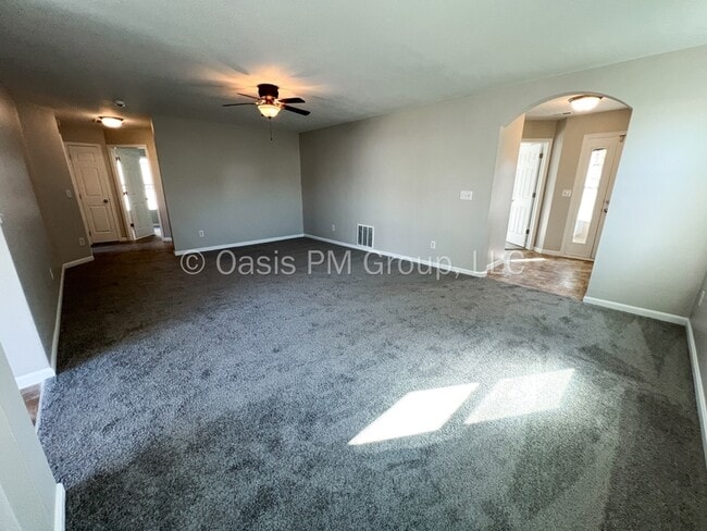 Building Photo - 4258 Buck Creek Dr
