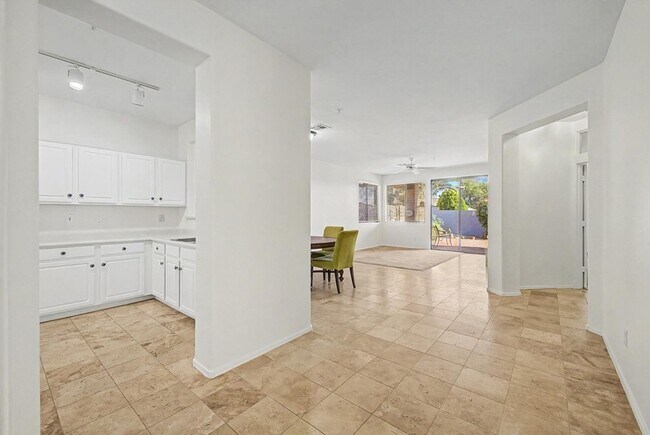 Building Photo - 7263 E Whispering Wind Dr