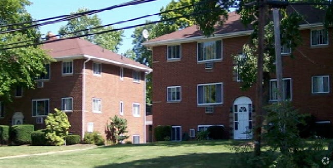 Building Photo - Owl's Landing