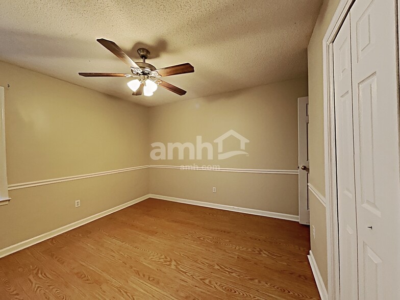 Building Photo - 5333 Muirwood Pl