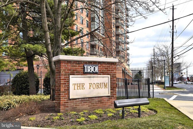 Building Photo - 11801 Rockville Pike