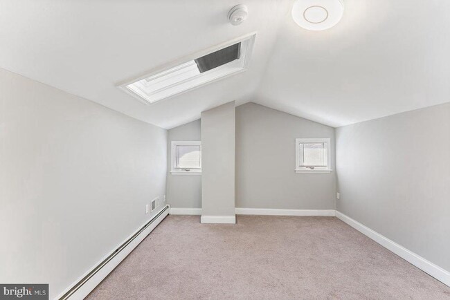 Building Photo - 4236 Florida Ave