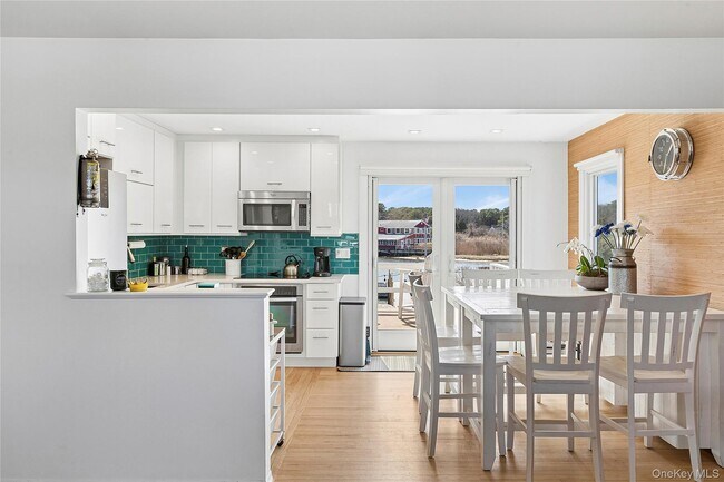 Building Photo - 11 Cold Spring Ct