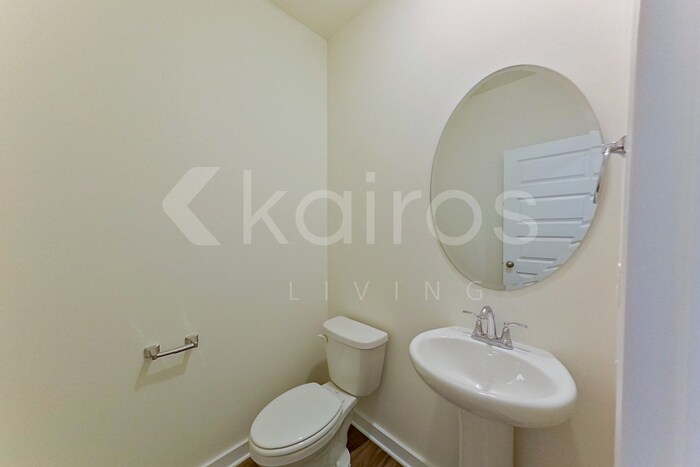 Building Photo - 6104 Taramore Ln NW