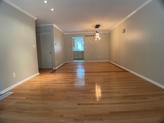 Building Photo - Duplex in North Peoria