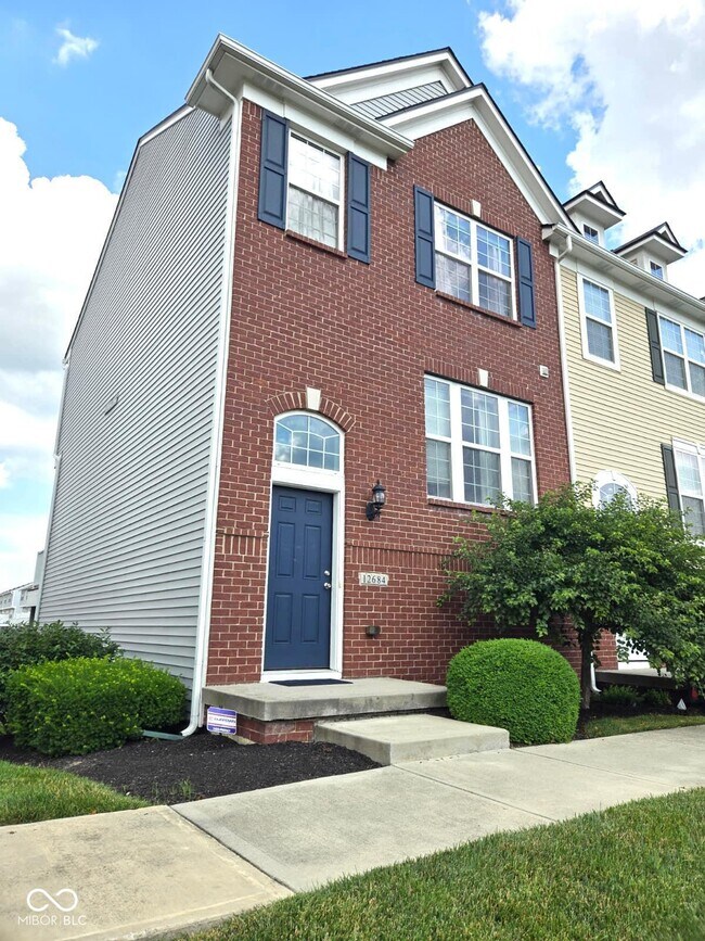 Primary Photo - 12684 Tamworth Dr