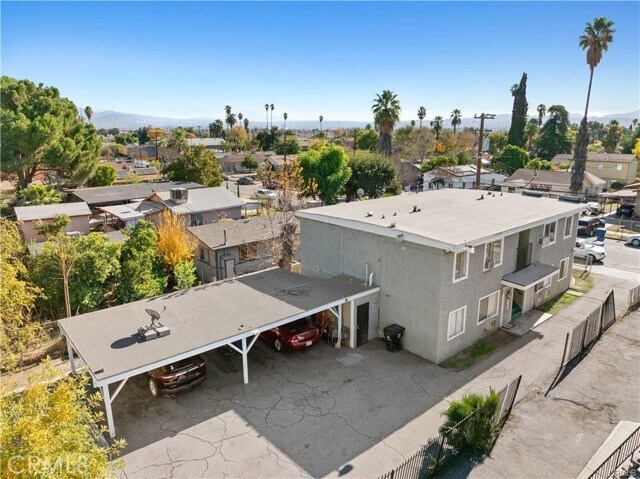 Building Photo - 170 E Olive St