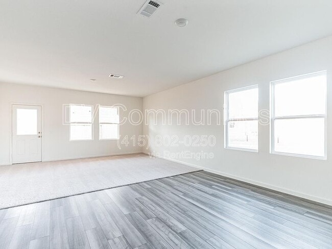 Building Photo - 3410 Bishop Ter Dr