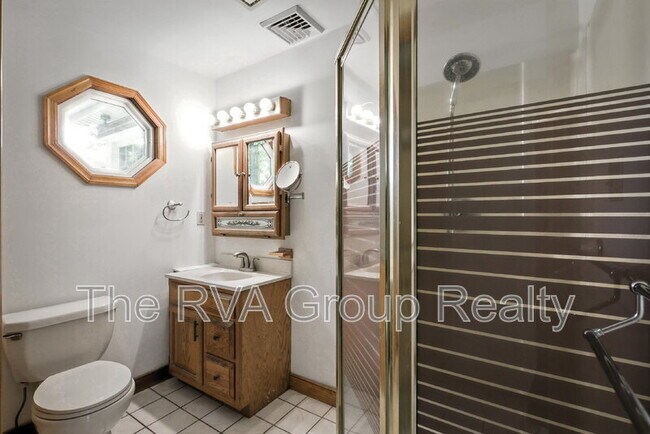 Building Photo - 13141 Overhill Dr
