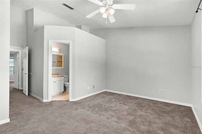 Building Photo - 5709 Dalden Dr