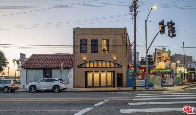 Building Photo - 179 Culver Blvd