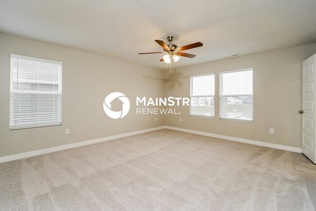 Building Photo - 5 Bedroom Pet-Friendly Home in Pendleton, ...