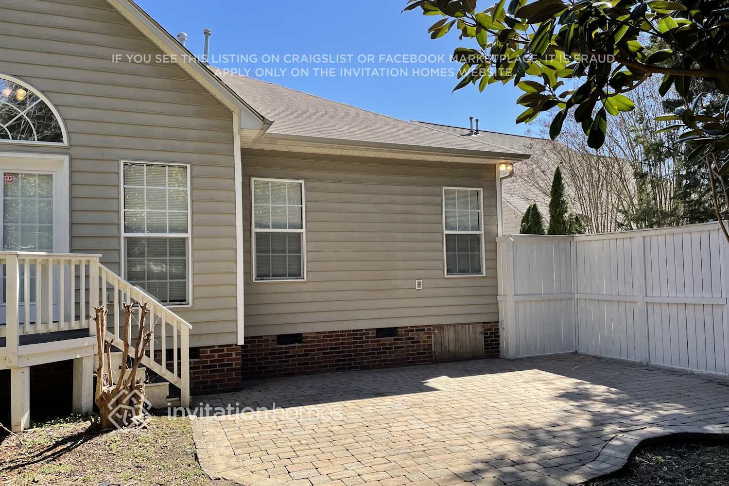 Building Photo - 402 Basingdon Ct