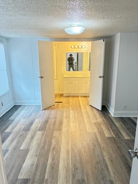 Building Photo - 2331 Wysteria Ln