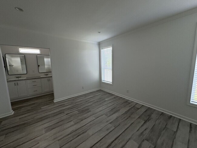 Building Photo - 1639 Voyager Dr