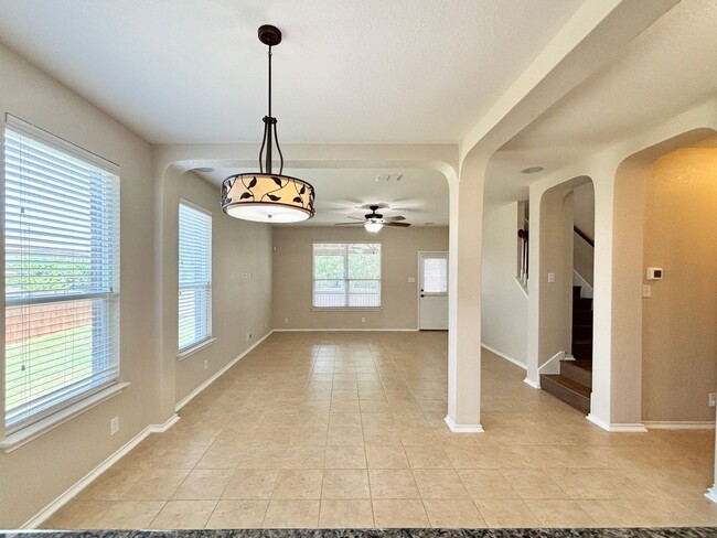 Building Photo - Welcome to this Big & Beautiful! 5 bed/3.5...