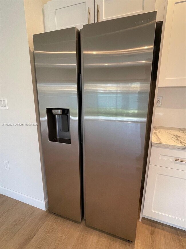 Building Photo - 4736 NW 15th Ct