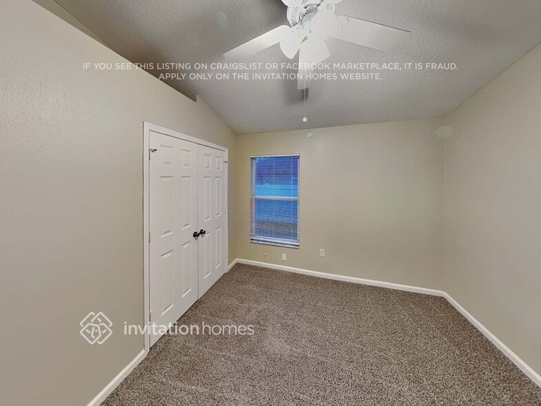 Building Photo - 33 Valleywood Dr