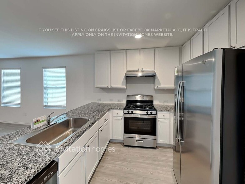 Building Photo - 4133 Waterfall Cv