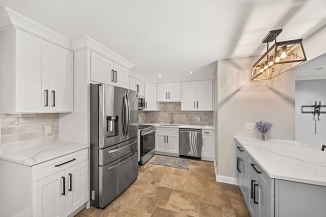 Building Photo - 20224 S Frankfort Square Rd