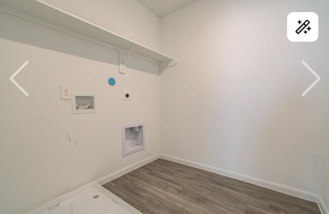 Building Photo - 5522 Broad Spruce St