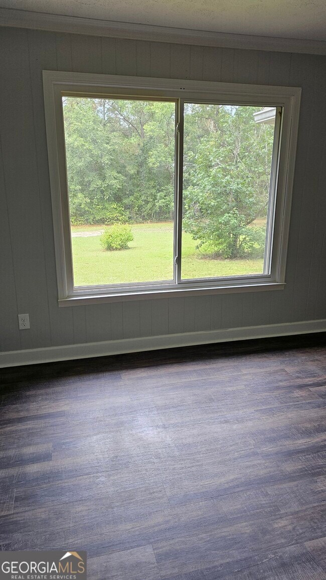 Building Photo - 1541 Oak Grove Church Rd