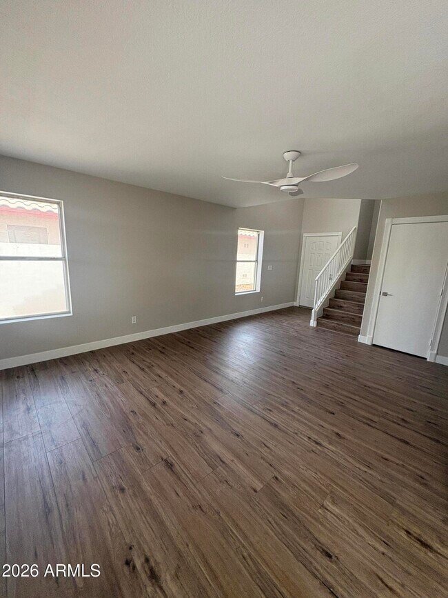 Building Photo - 2370 S Apache Dr