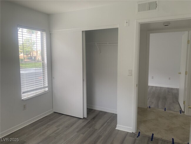Building Photo - 2300 E Silverado Ranch Blvd