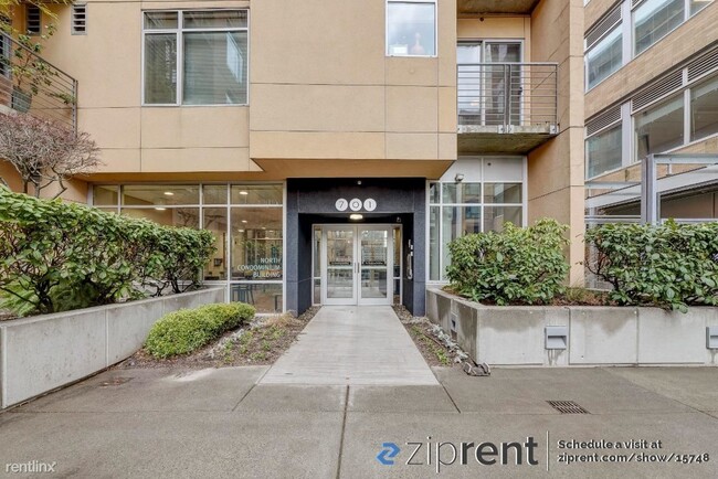 Building Photo - 1 br, 1 bath Condo - 701 Columbia Street, ...