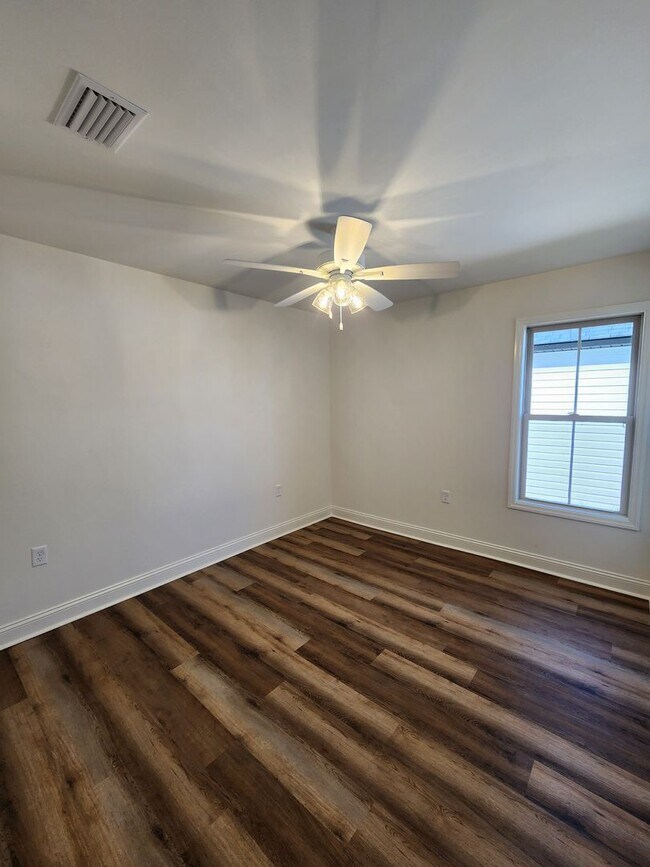 Building Photo - 4033 Colbie Way