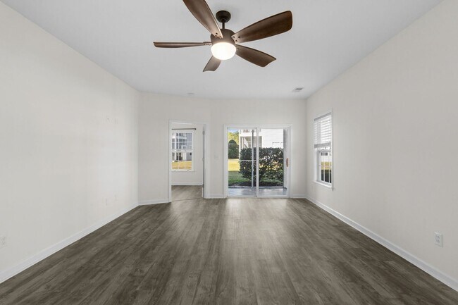 Building Photo - 155 Westhaven Dr