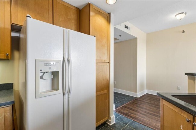 Building Photo - 285 Centennial Olympic Park Dr NW