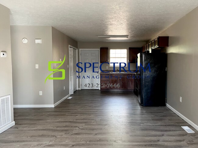 Building Photo - Shield Duplex 1607/1611