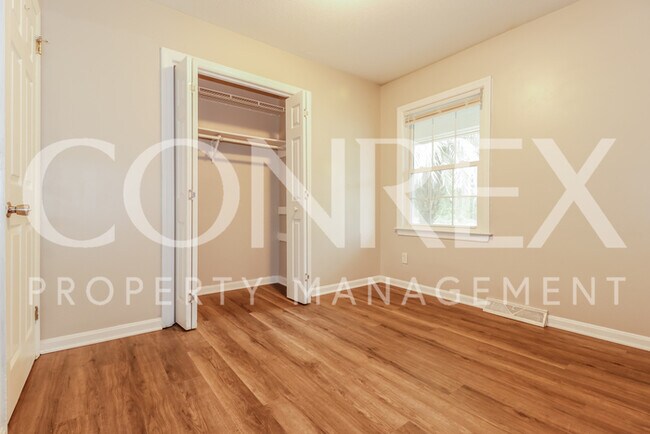 Building Photo - Great home in Summerville!