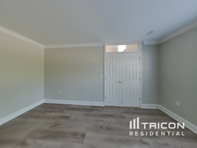 Building Photo - 6 Sweetgum Ct N