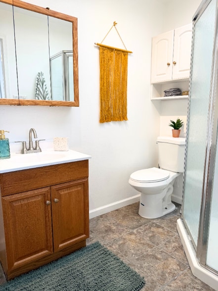 Building Photo - 10237 S Avenida Compadres