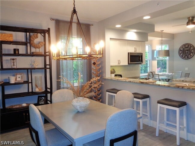 Building Photo - 575 El Camino Real